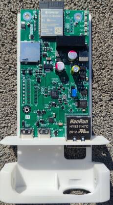 The assembled board, with the enclosure The assembled board, with the enclosure
