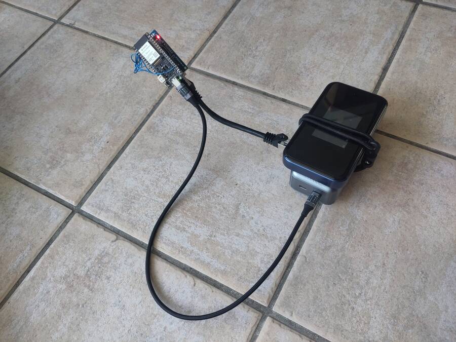 firebeetle-2-esp32-c5-w5500-powerbank-mu5001-mobile-setup.jpg